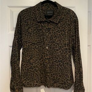 Sanctuary Shacket -light jacket new with tags.